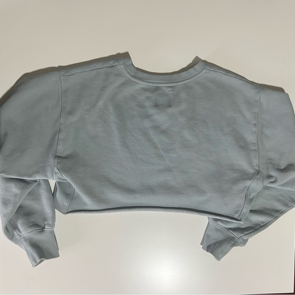Aritzia TNA cozy af fleece sweatshirt & short set - Picture 6 of 11